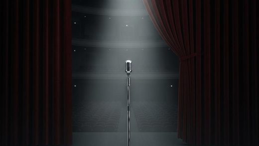 티파니 해디쉬, 미스터리 싱어 출연! EGOT 도전?